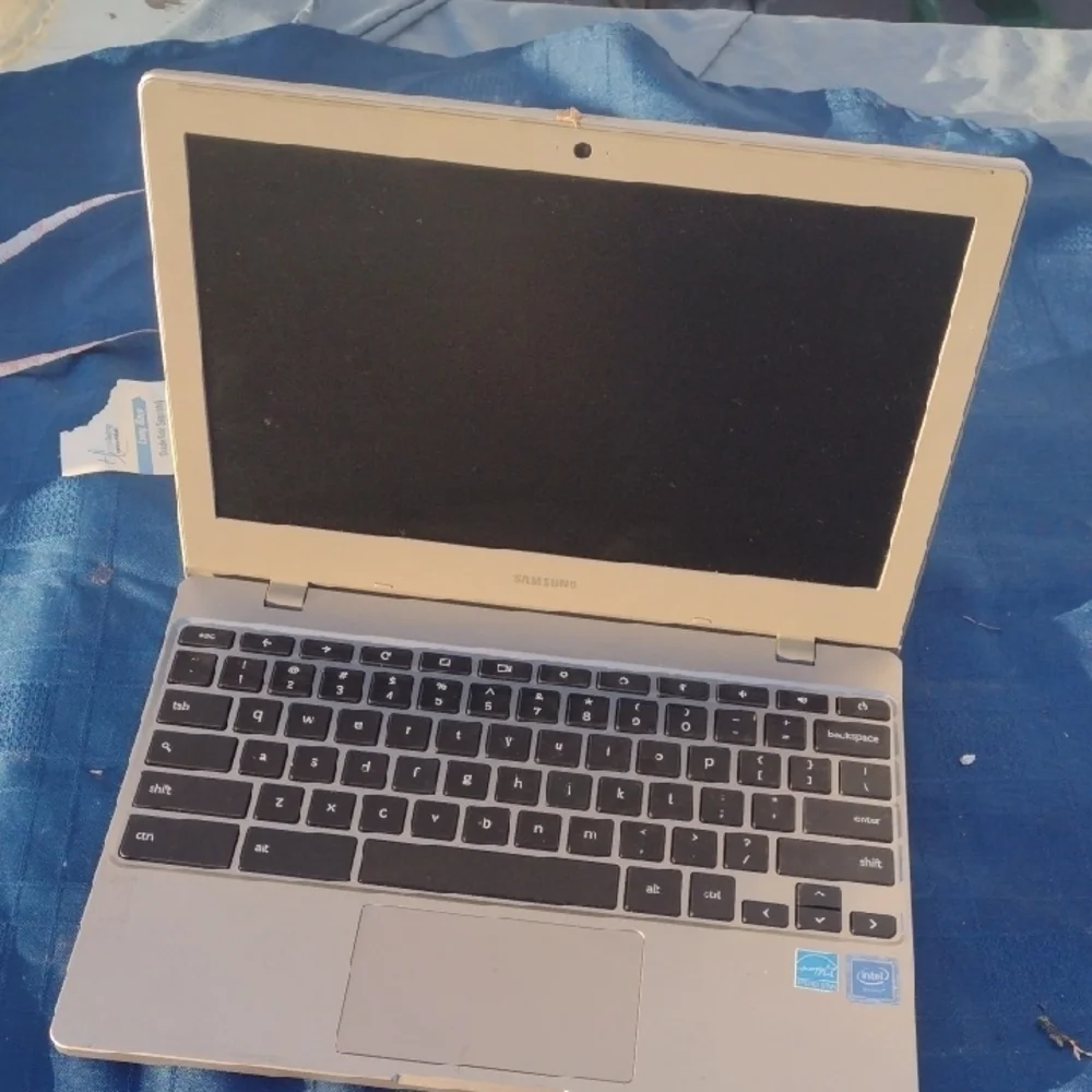 Samsung Chromebook Silver